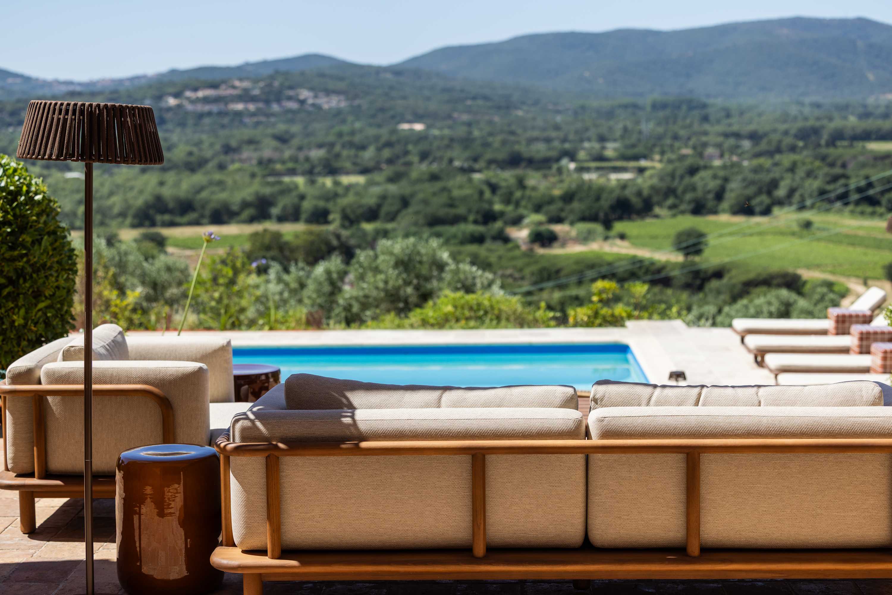 Villa Safran Sainte-Anne Ramatuelle: Luxury 7-Bedroom Villa with Pool and Sea Views, Saint-Tropez