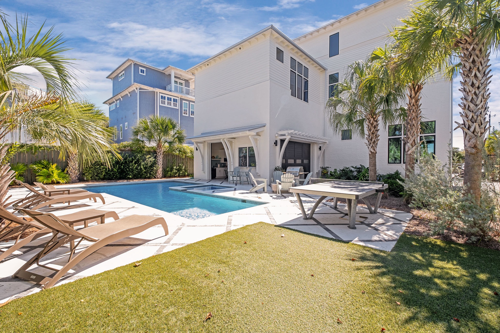 Villa Safran Seagrove Walton: Luxury 6-Bedroom Villa with Private Pool and Seaview, Walton County Florida