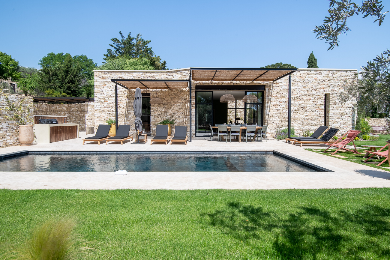Villa Suroît Les Baux-de-Provence Provence: Luxury 4-Bedroom Villa with Private Pool and Air Conditioning, Vaucluse Provence