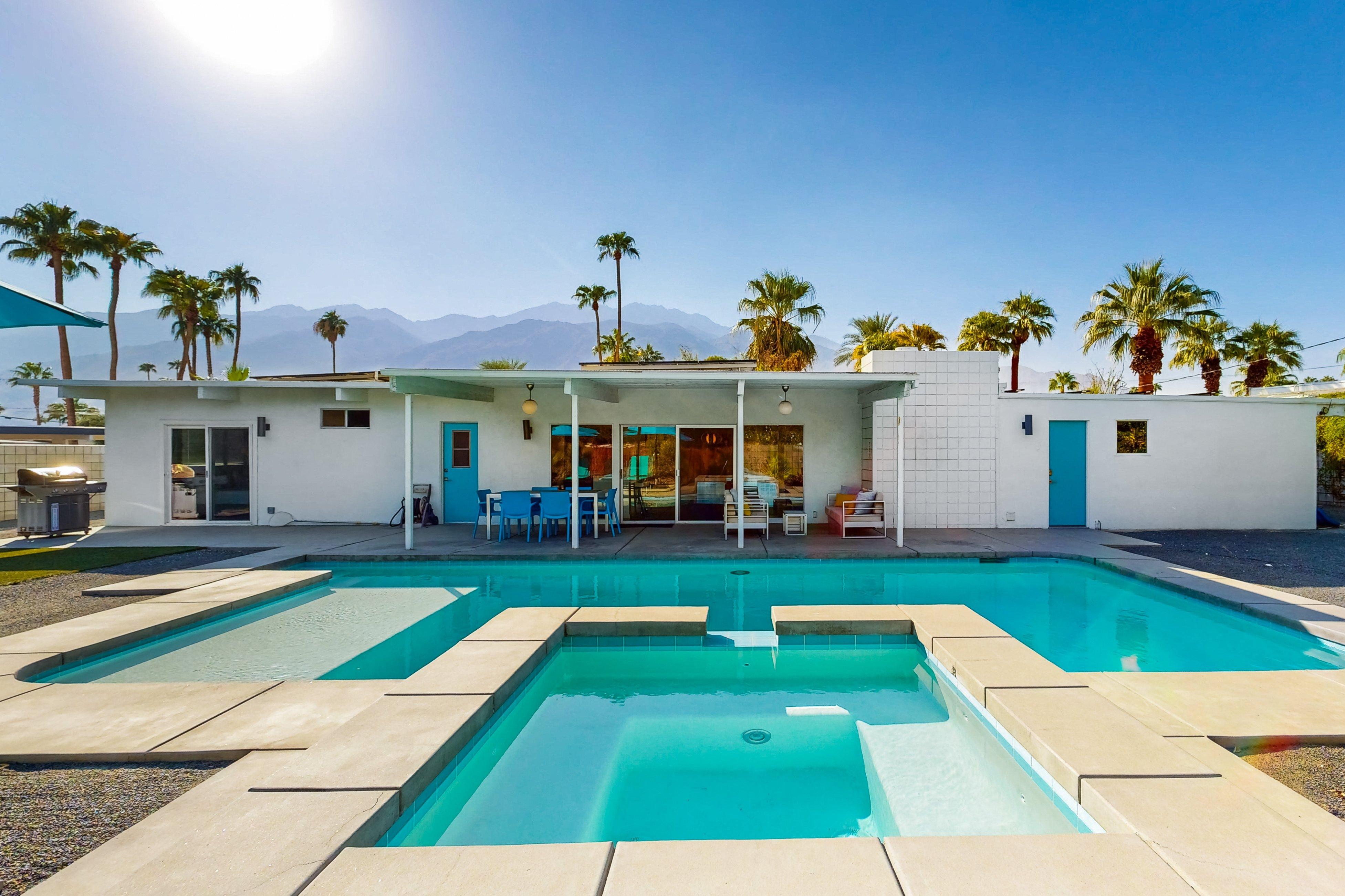 Villa Safran Sunrise Park Palm Springs: Luxury 3-Bedroom Villa with Saltwater Pool and Spa, Palm Springs