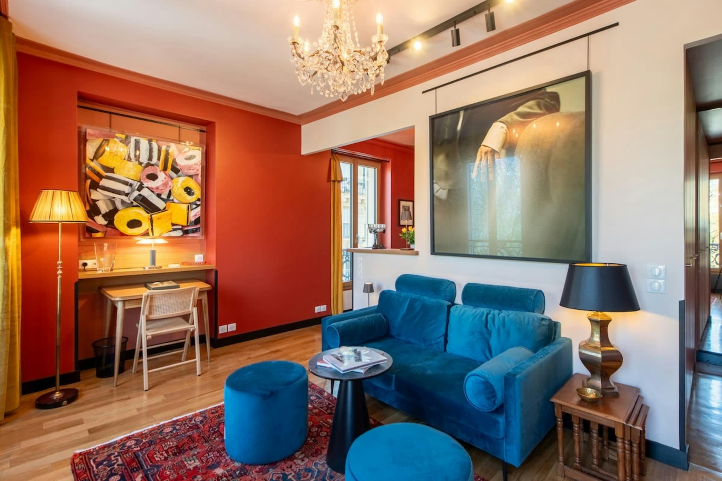 Villa Safran Trudaine Paris: Luxury 1-Bedroom Apartment with Spa and Remote Working in South Pigalle, Paris