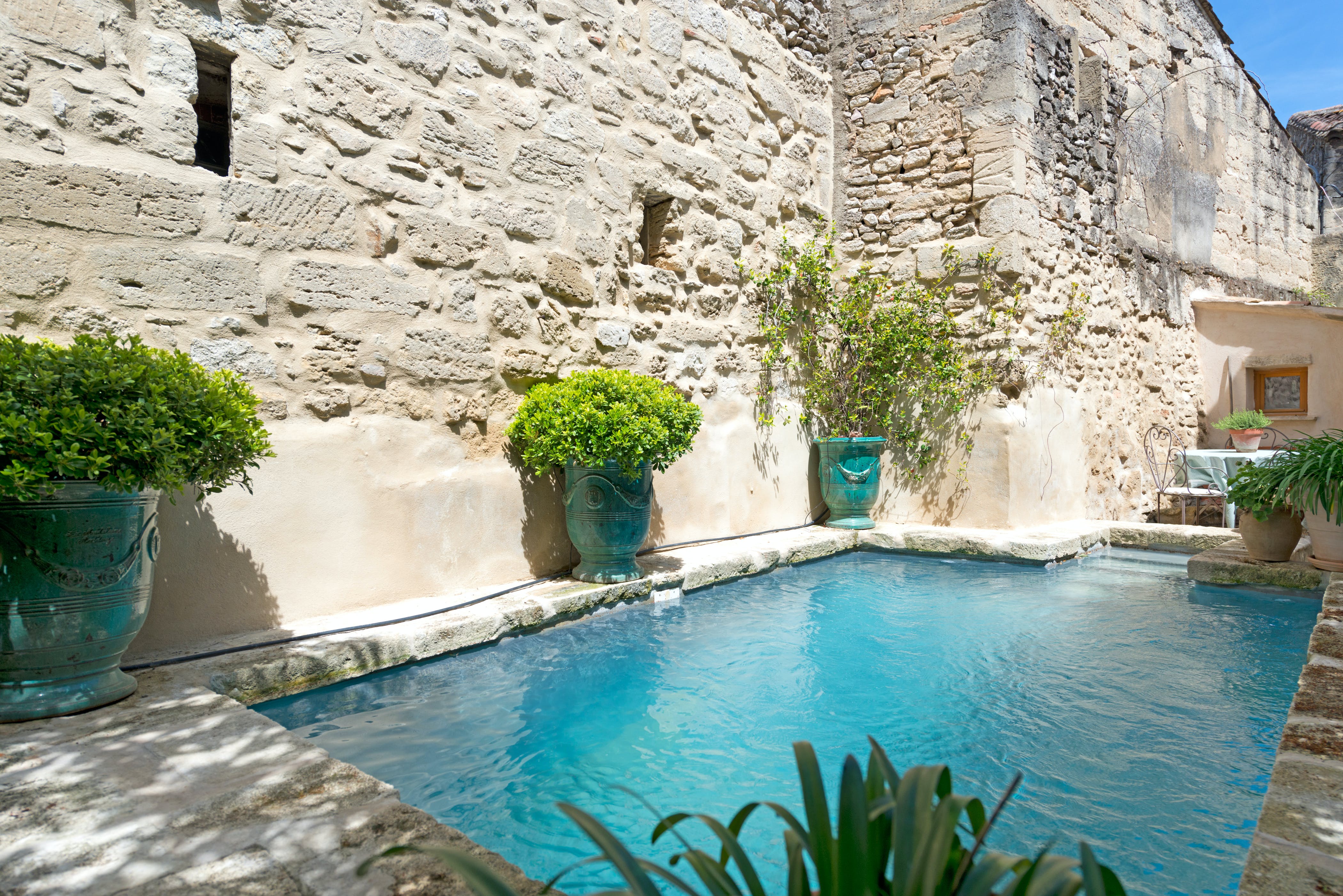 Villa Safran Vallon Saint-Rémy: Charming 2-Bedroom Apartment with Pool and Parking, Saint-Rémy-de-Provence