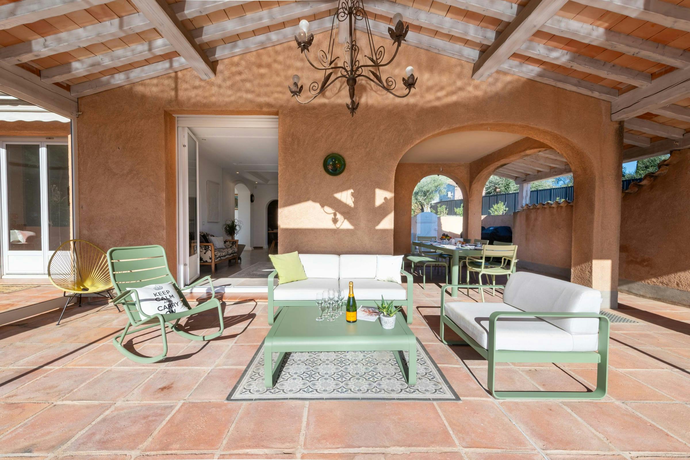 Villa Safran Valmasque Mougins: Luxury 4-Bedroom Villa with Private Pool and Spa, French Riviera