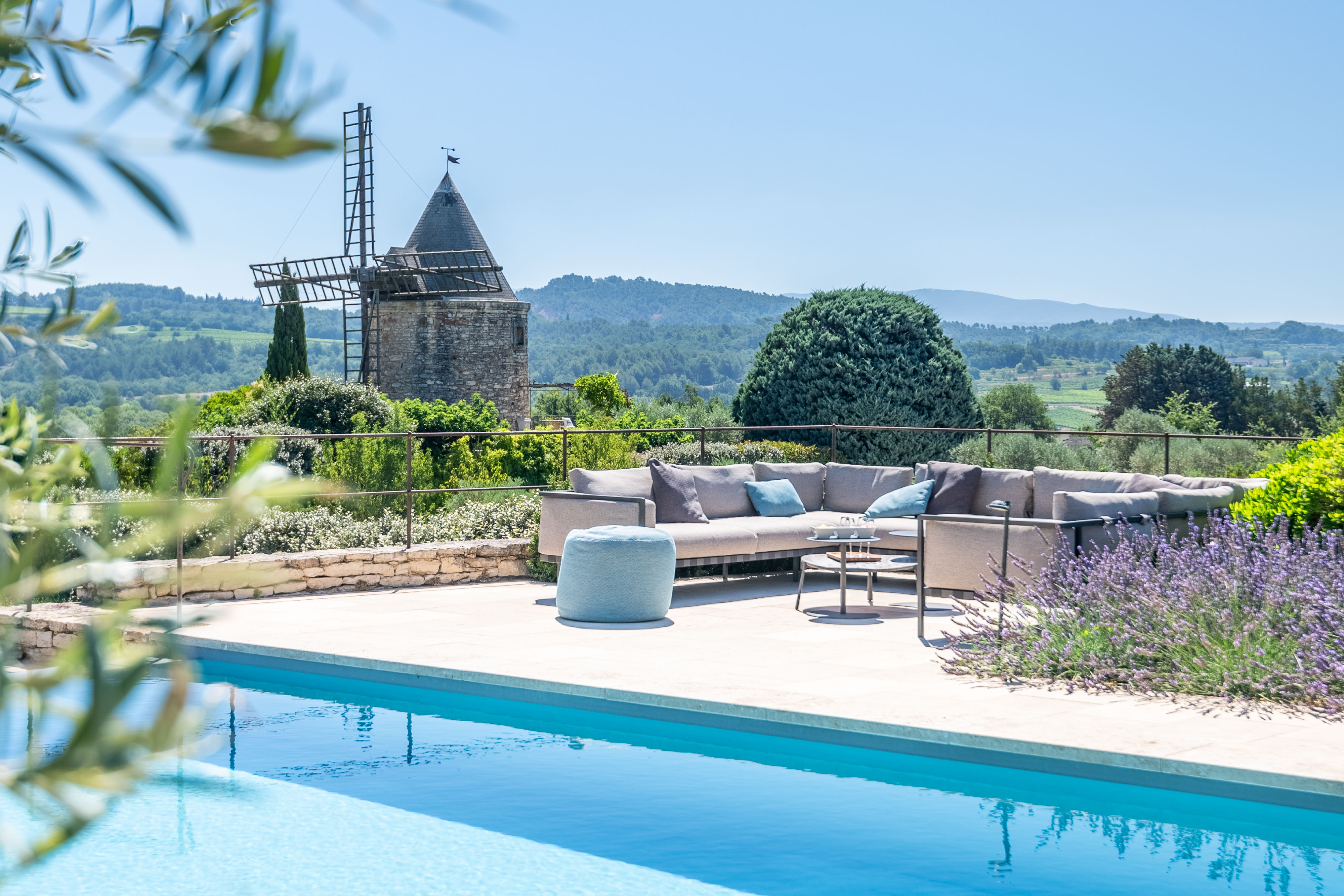 Villa Safran Vauvenargues Vaucluse: Luxury 4-Bedroom Villa with Private Pool in Vaucluse, Provence