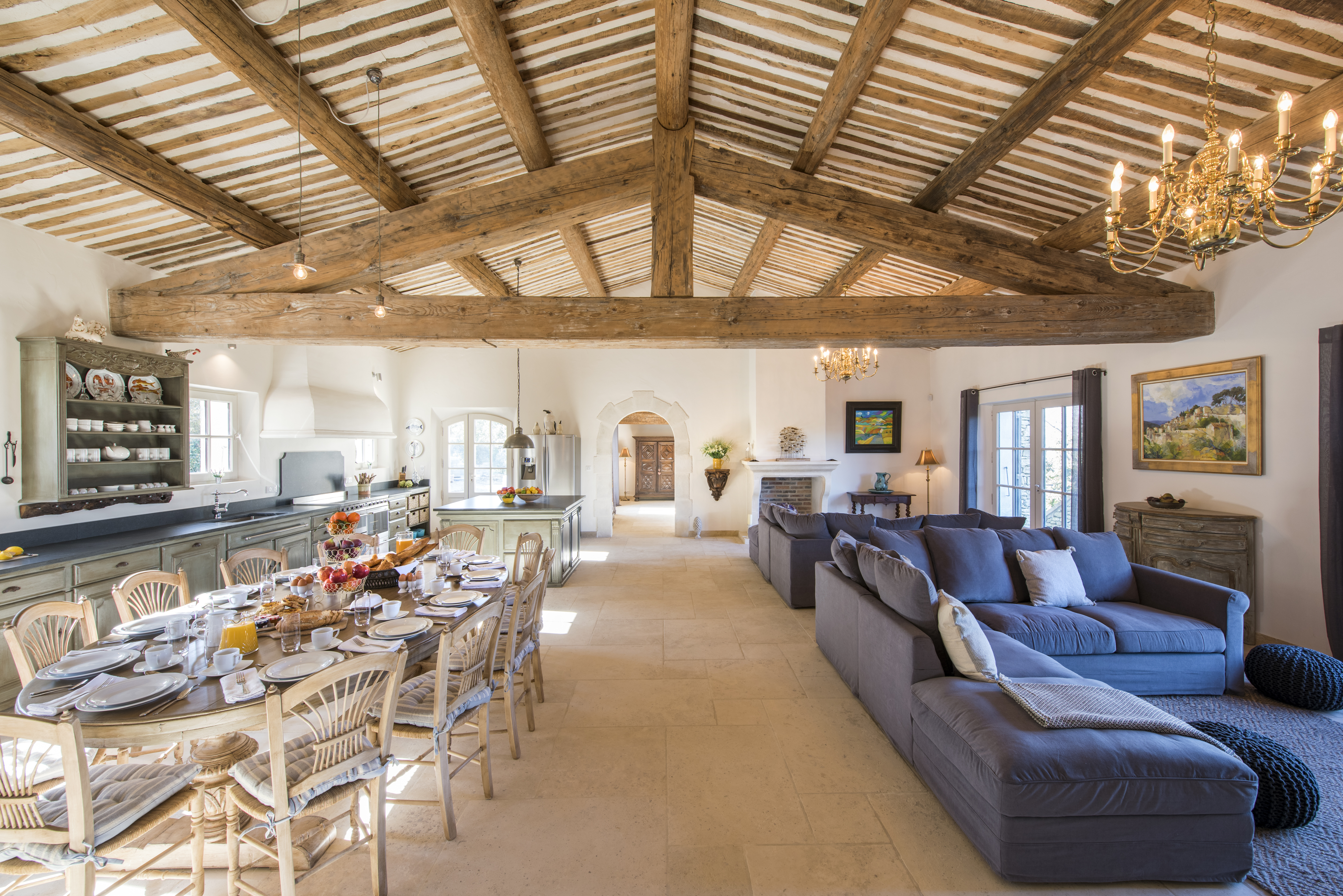 Villa Safran Vieux Vaucluse: Luxury 6-Bedroom Villa with Private Pool and Spa, Vaucluse Provence
