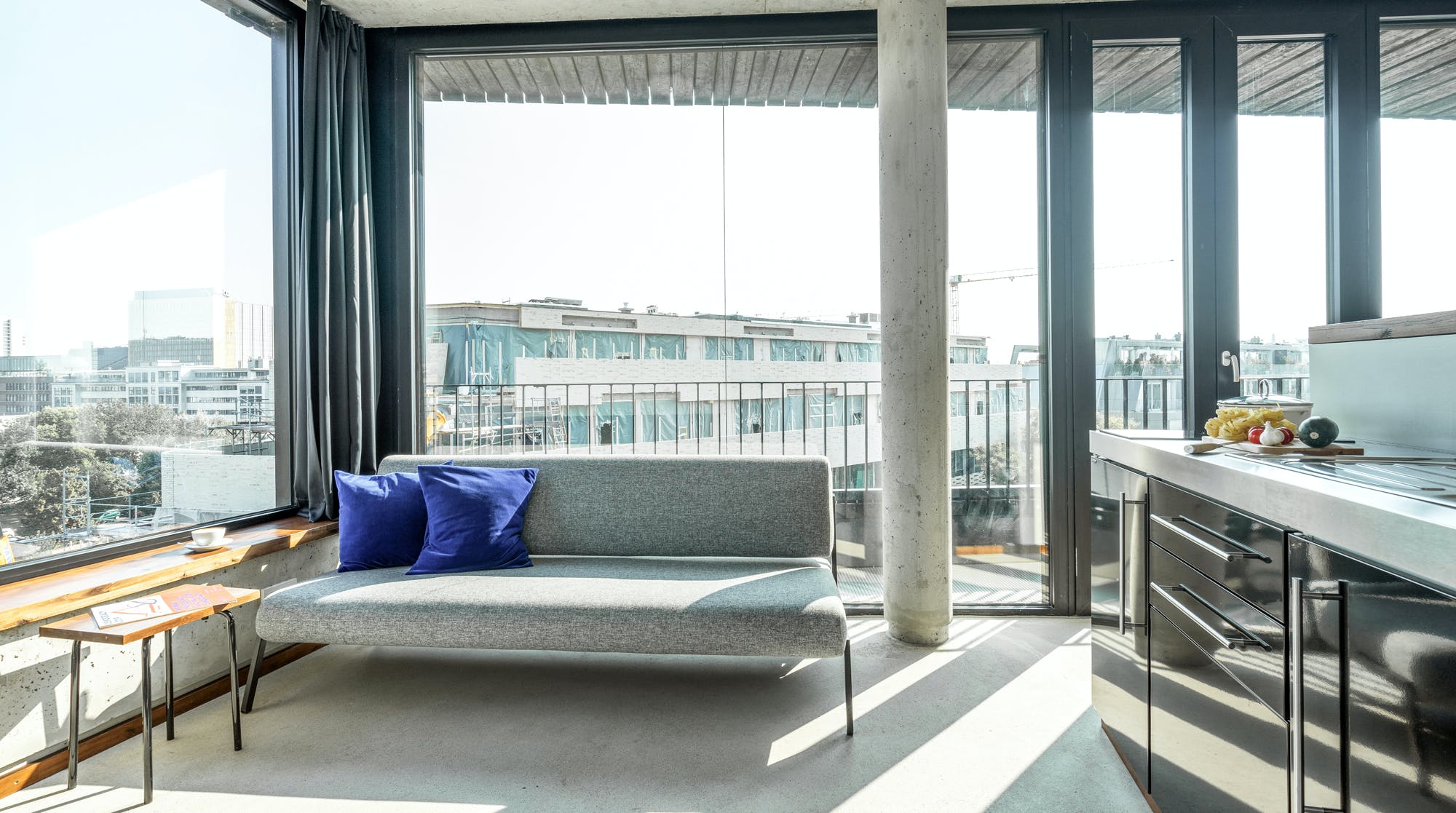 Villa Safran Viktoriapark Kreuzberg: Stylish 2-Bedroom Apartment with Family Amenities, Kreuzberg Berlin