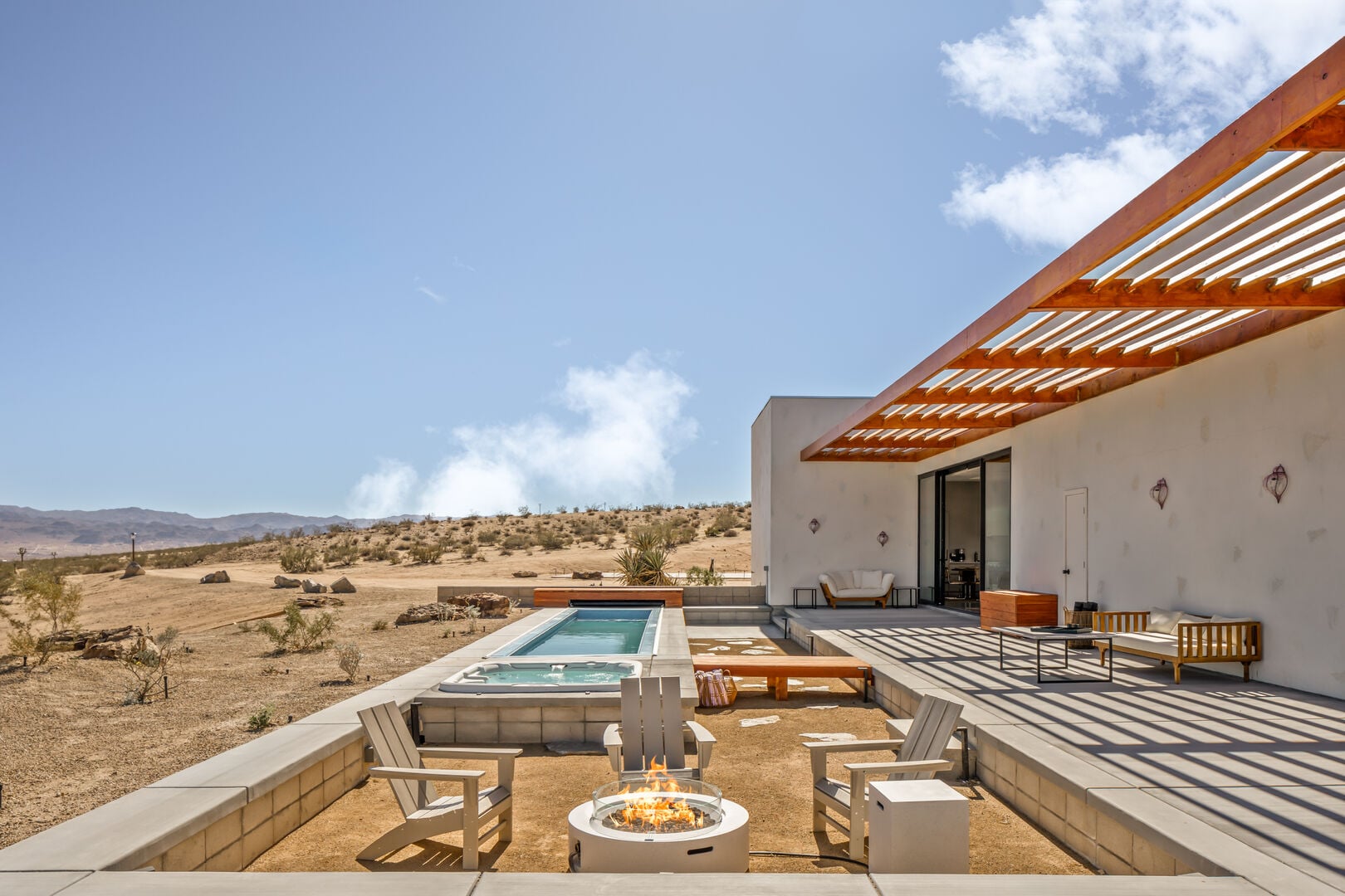 Villa Safran Wonderland Joshua Tree 1412398: Luxury 4-Bedroom Villa with Private Pool and Spa, Joshua Tree