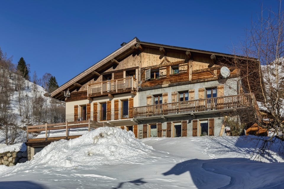 Villa Séchard Argentière Chamonix: Charming 2-Bedroom Apartment with Spa and Ski Access, Chamonix