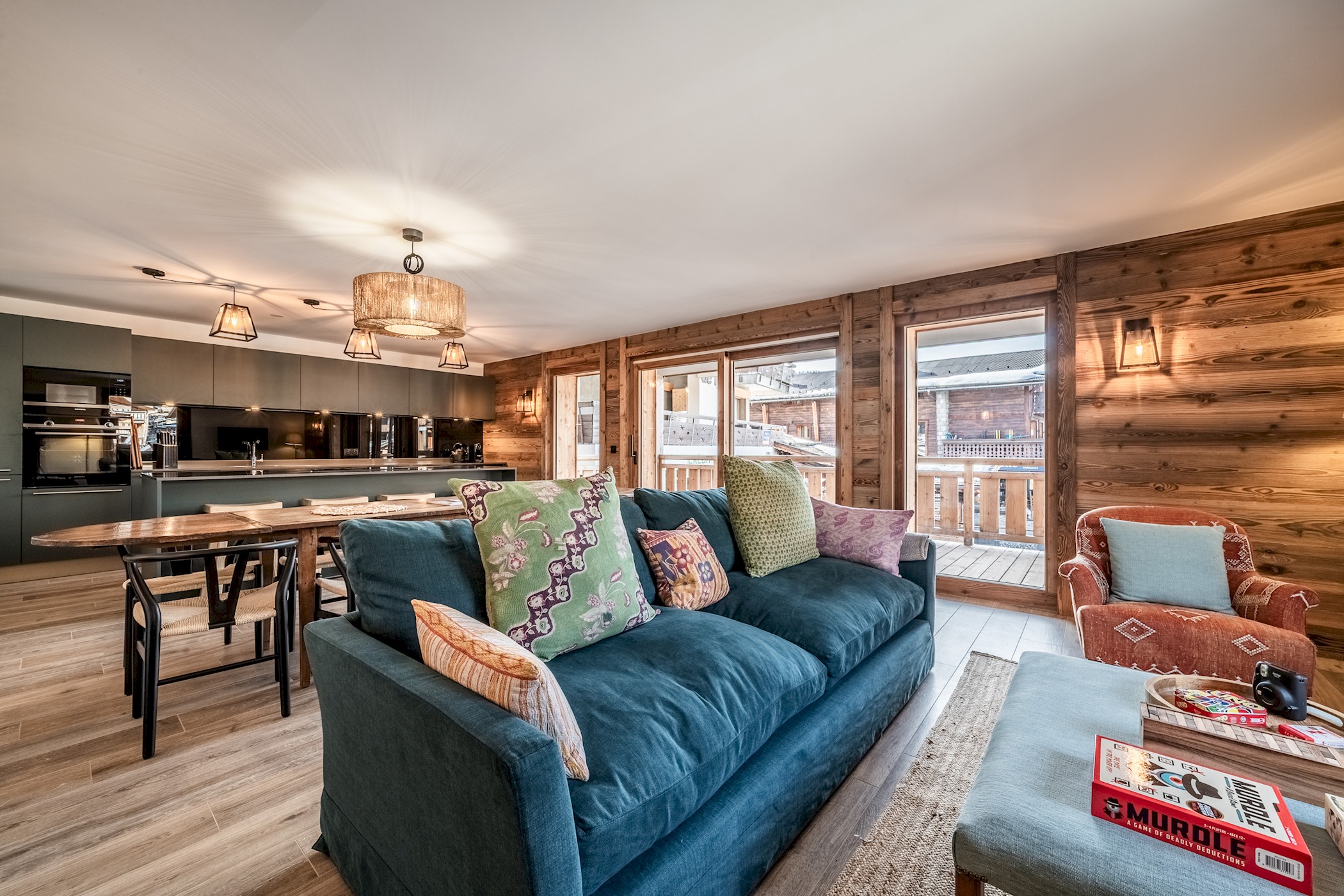 Villa Séchard Ranfoilly Les Gets: Luxury 4-Bedroom Ski Chalet Rental with Private Parking, Les Gets