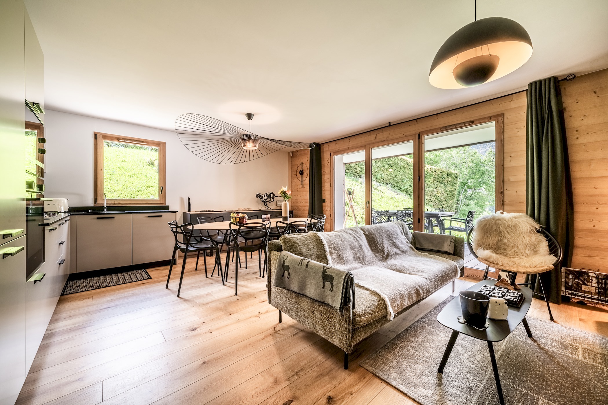 Villa Séchard Rochebrune Megève: Charming 3-Bedroom Apartment with Private Parking and Ski Access, Megève