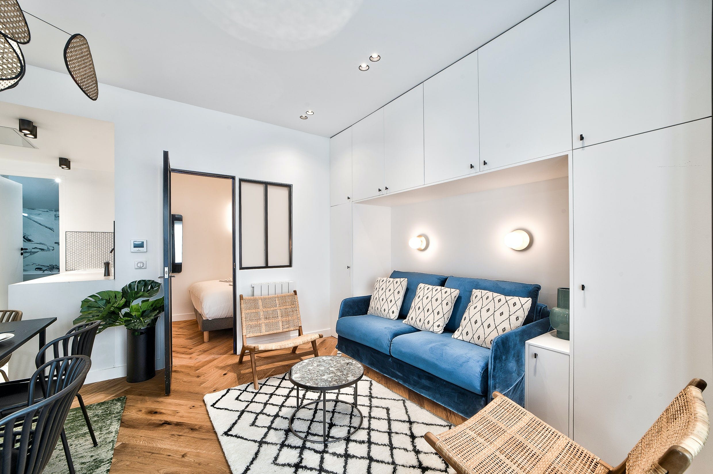 Villa Vermeil Clignancourt Paris: Luxury 2-Bedroom Apartment with Spa and Air Conditioning, Montmartre Sacré-Coeur