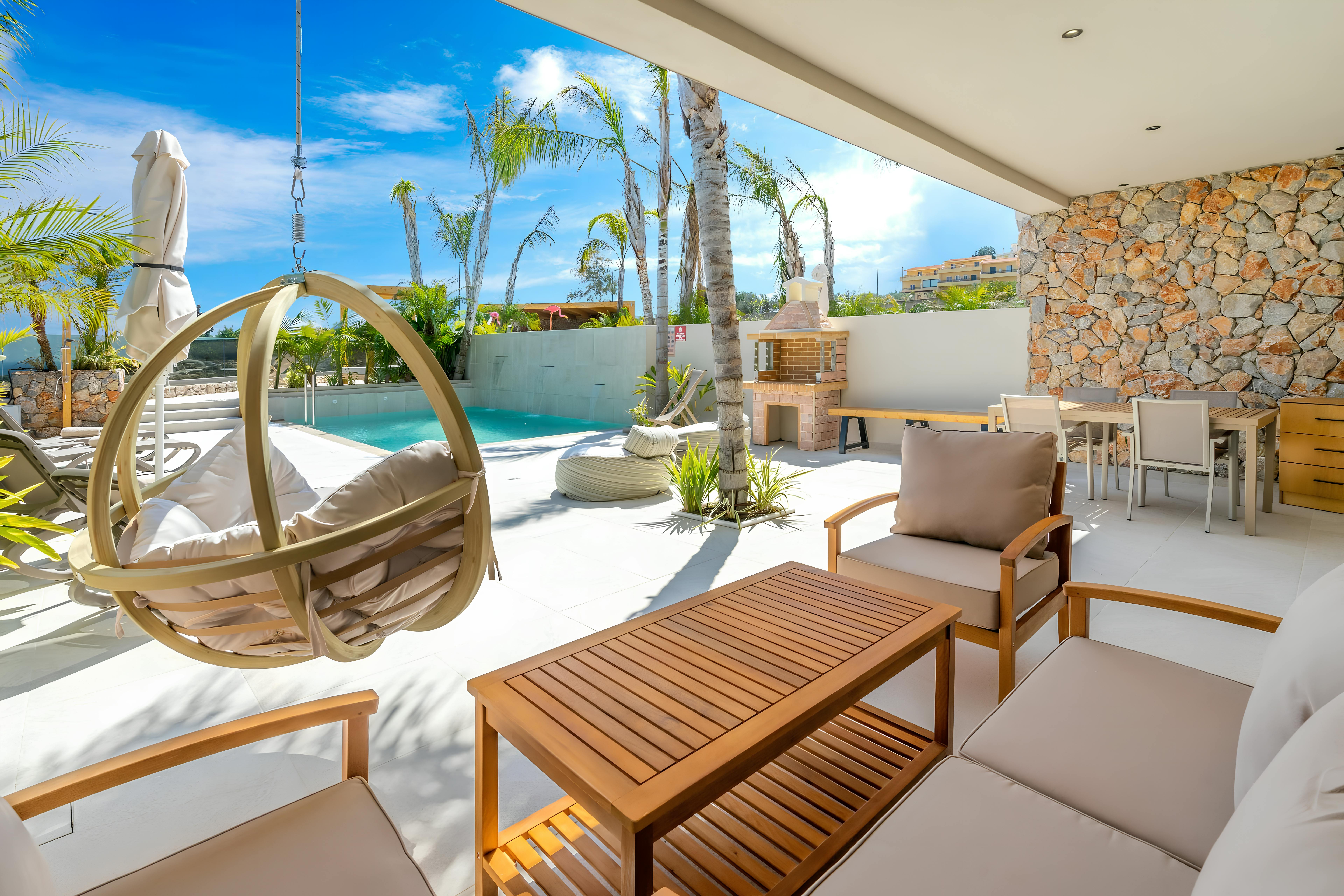 Villa Zephyros Kallithea Rhodes: Luxury 2-Bedroom Villa with Heated Jacuzzi and Sea Views, Rhodes