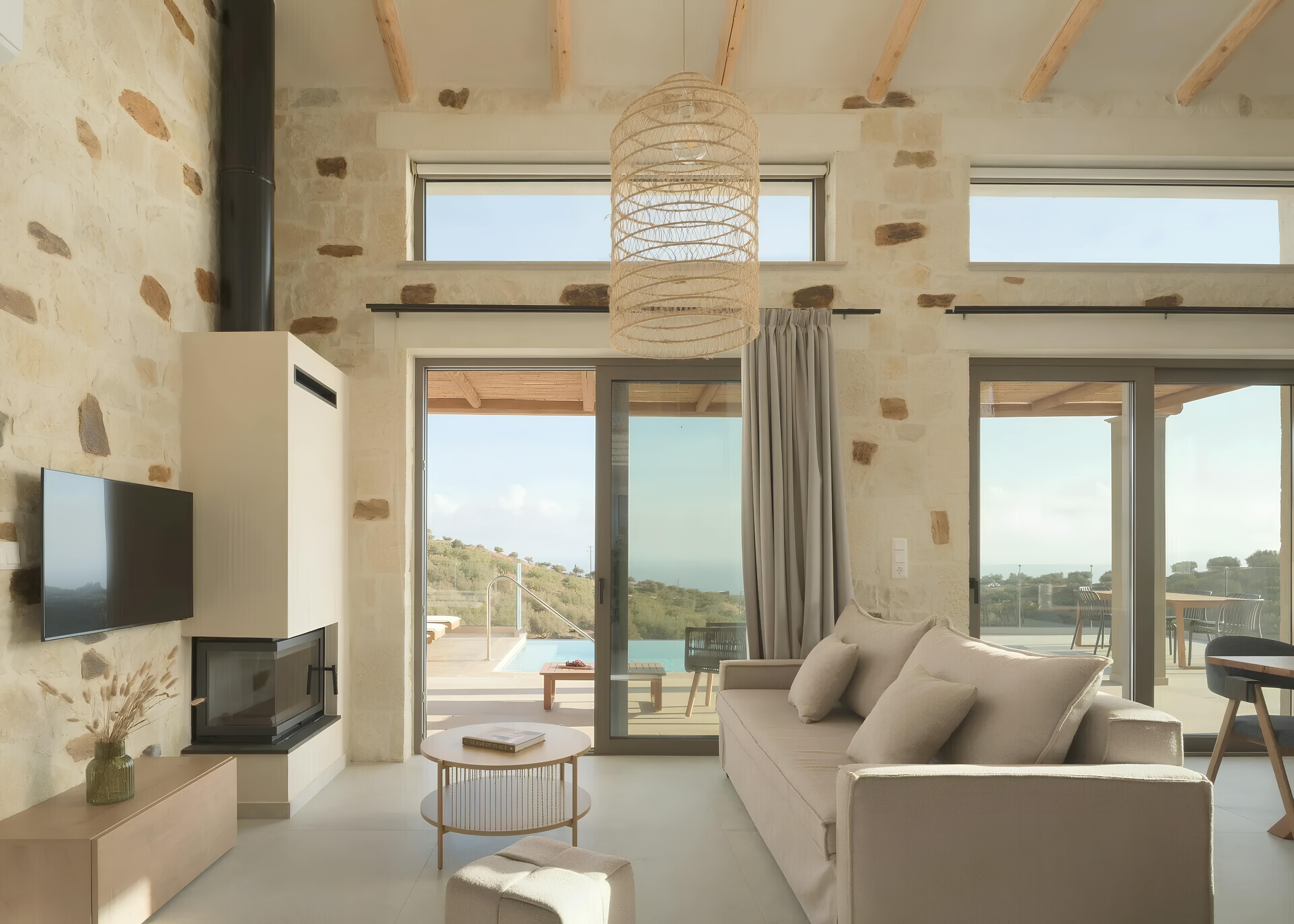 Villa Zephyros Ligaria Heraklion: Luxury 2-Bedroom Villa with Private Pool and Sea Views, Crete