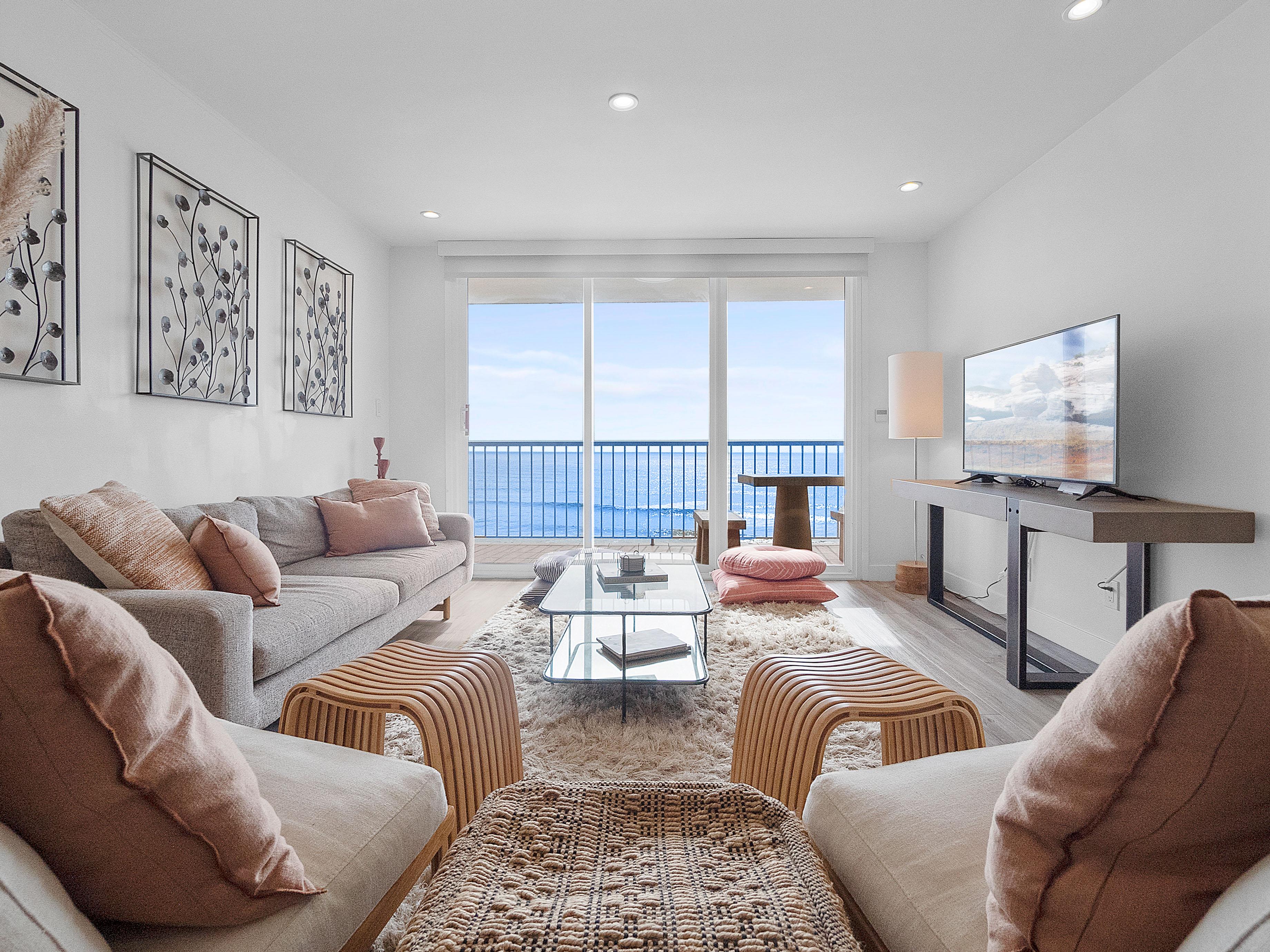 Villa Zephyros Sunset Cliffs San Diego: Luxury 2-Bedroom Apartment with Sea Views and Spa, Ocean Beach